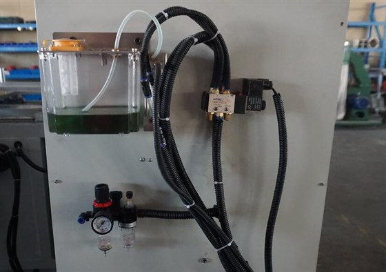 微量潤(rùn)滑油