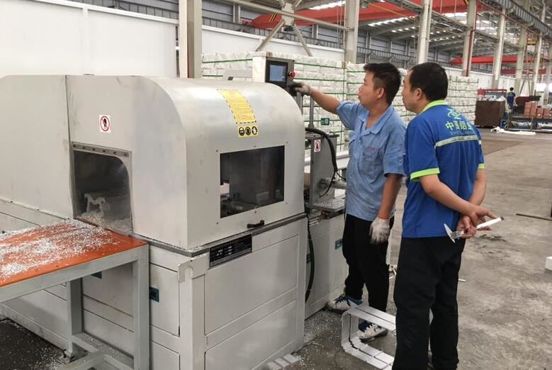 適用于電動(dòng)機(jī)外殼切割的DS-A800鋁合金切割機(jī)已服務(wù)于南平、中亞鋁業(yè)